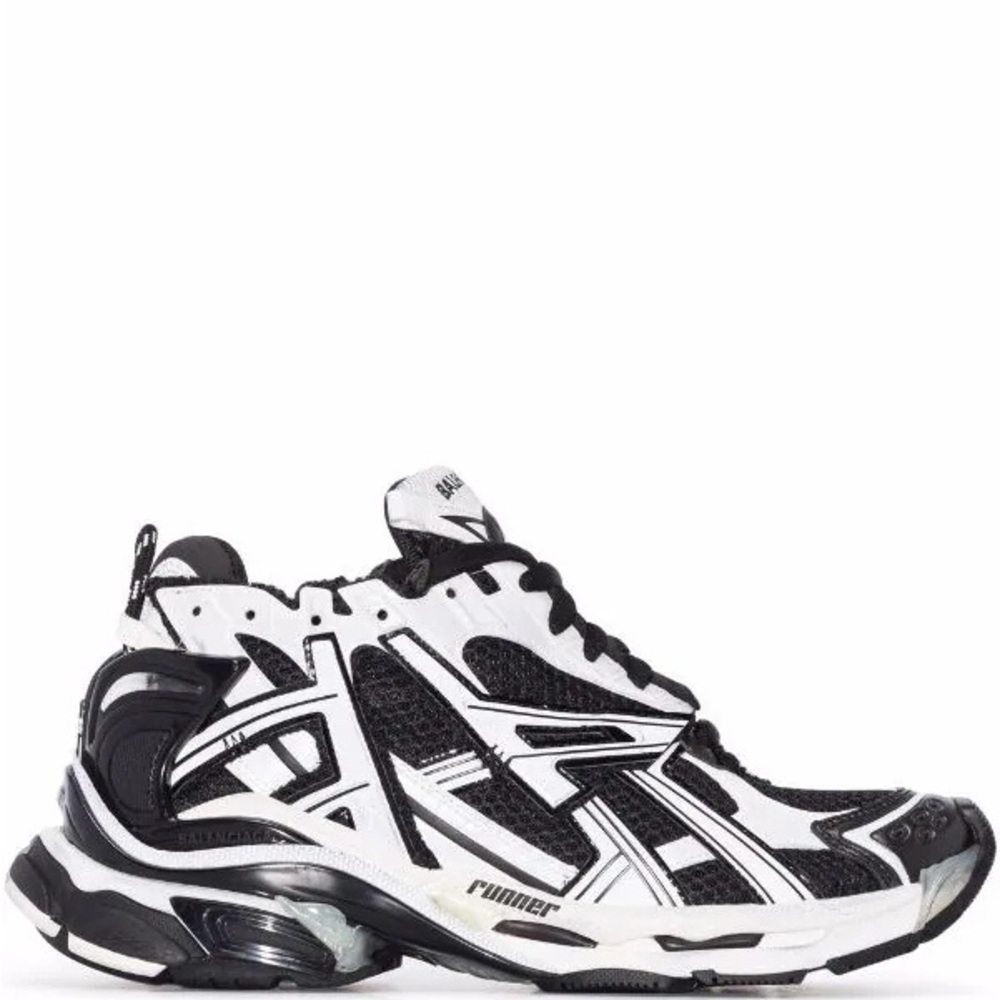 Balenciaga
Runner low-top sneakers